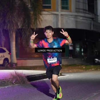 Runner Photo 7971339