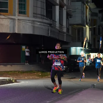 Runner Photo 7971365