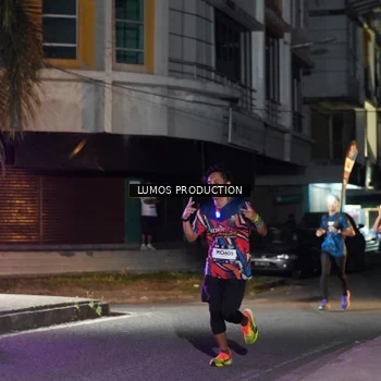 Runner Photo 7971372