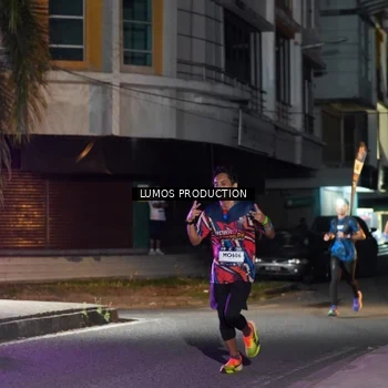 Runner Photo 7971373