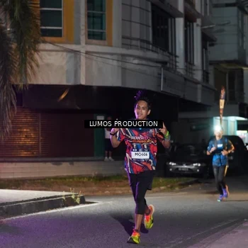 Runner Photo 7971377