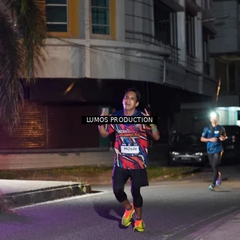Runner Photo 7971383