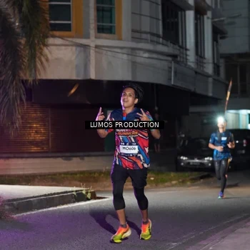 Runner Photo 7971384