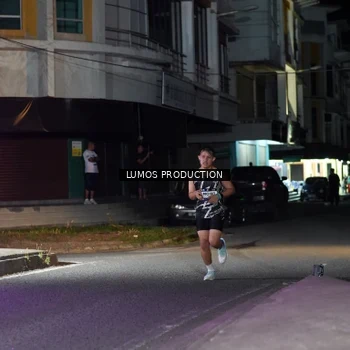 Runner Photo 7971460