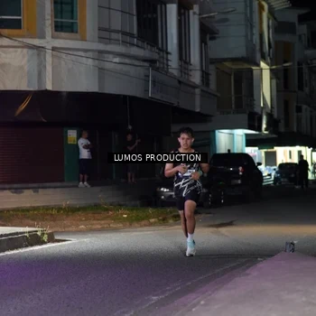 Runner Photo 7971465