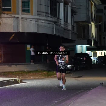Runner Photo 7971474