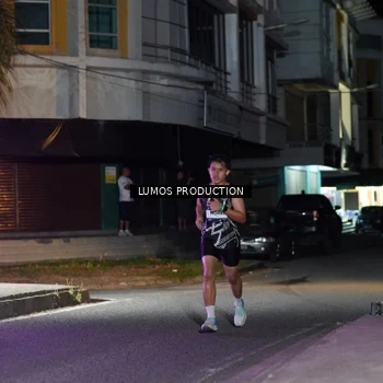 Runner Photo 7971476