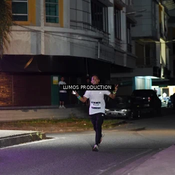 Runner Photo 7971547