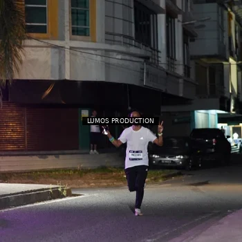Runner Photo 7971549