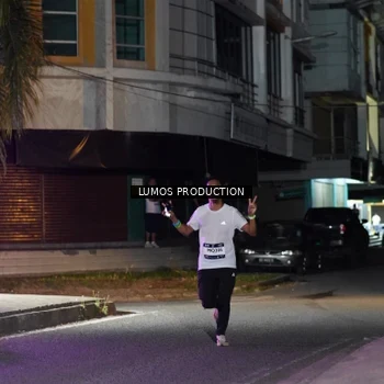 Runner Photo 7971550