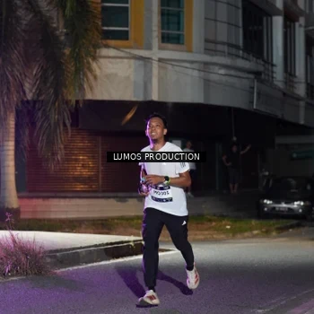Runner Photo 7971566