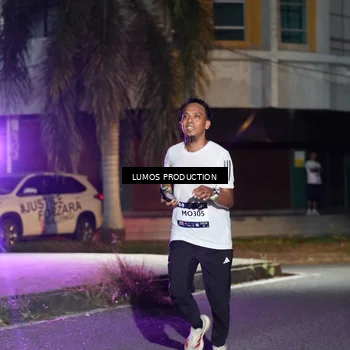Runner Photo 7971584