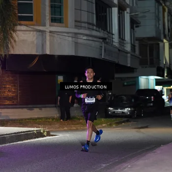 Runner Photo 7971591