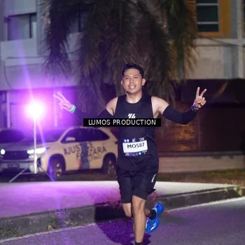 Runner Photo 7971625