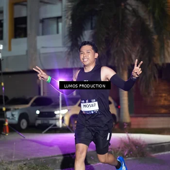 Runner Photo 7971636