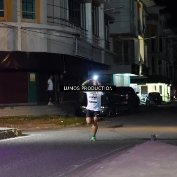 Runner Photo 7971660