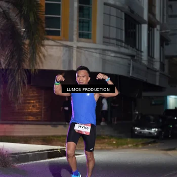 Runner Photo 7971787