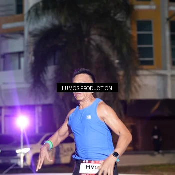 Runner Photo 7971816