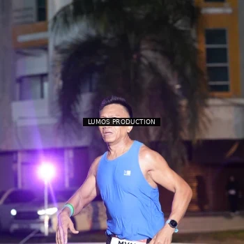Runner Photo 7971823