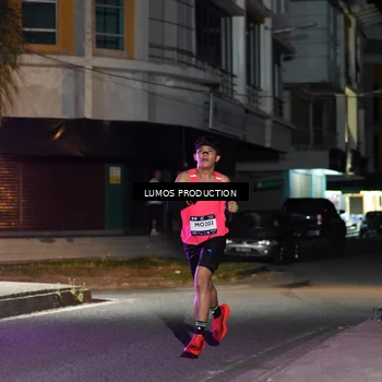 Runner Photo 7971835