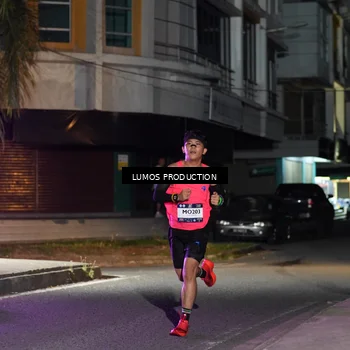 Runner Photo 7971836
