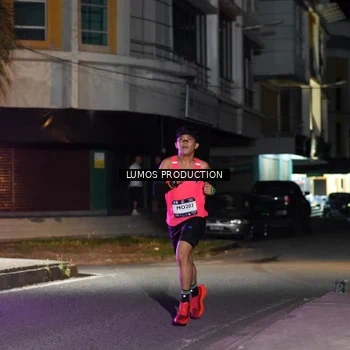 Runner Photo 7971840