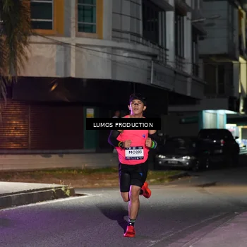 Runner Photo 7971842
