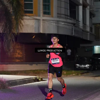 Runner Photo 7971887