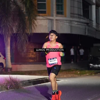 Runner Photo 7971910