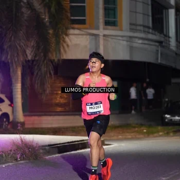 Runner Photo 7971914