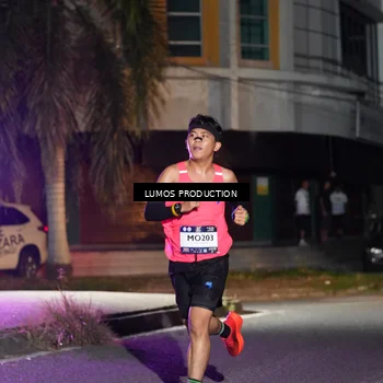 Runner Photo 7971917