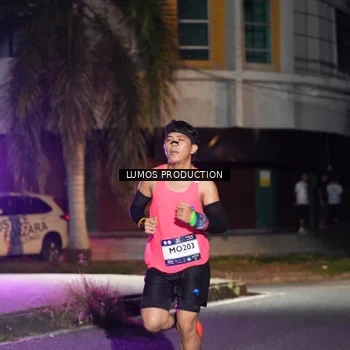 Runner Photo 7971921