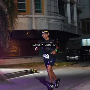 Runner Photo 7971964
