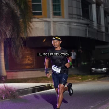 Runner Photo 7971968