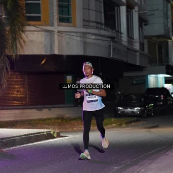 Runner Photo 7971990