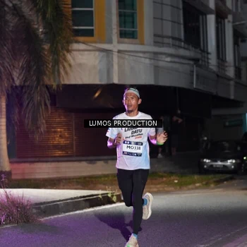 Runner Photo 7972005