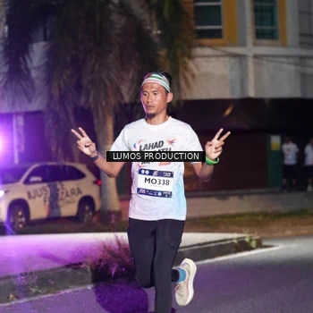 Runner Photo 7972025