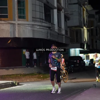 Runner Photo 7972048