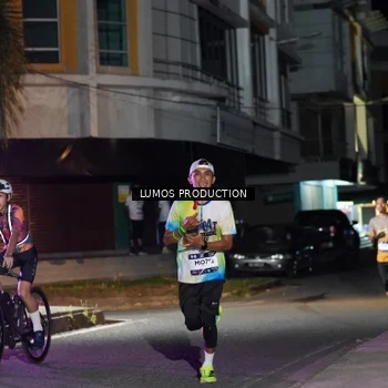Runner Photo 7972079