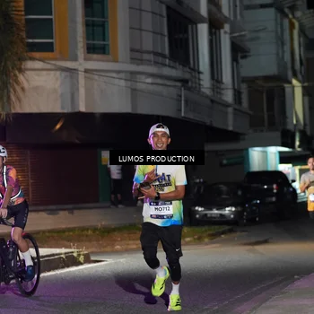 Runner Photo 7972084