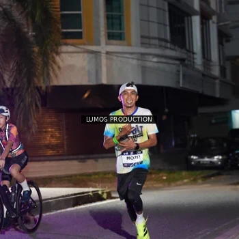 Runner Photo 7972092