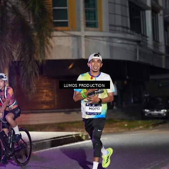 Runner Photo 7972094