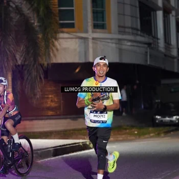 Runner Photo 7972095