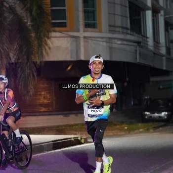 Runner Photo 7972096