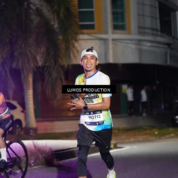 Runner Photo 7972108