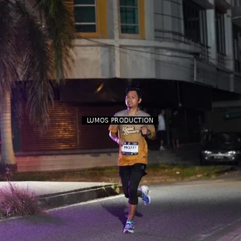 Runner Photo 7972116
