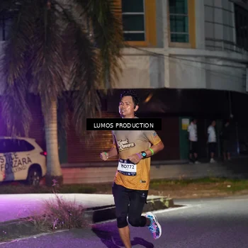 Runner Photo 7972124