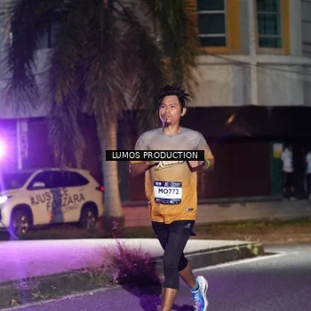 Runner Photo 7972131