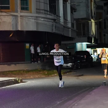 Runner Photo 7972151