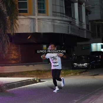 Runner Photo 7972168